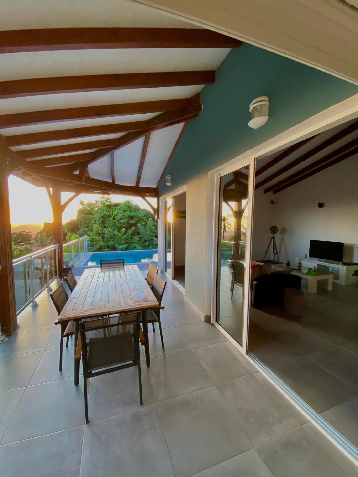Les Villas Pameyaque 2 F2 Avec 1 Piscine Et 1 F3 Avec 1 Piscine, Superbe Vue Sur La Mer Riviere-Salee Exterior foto